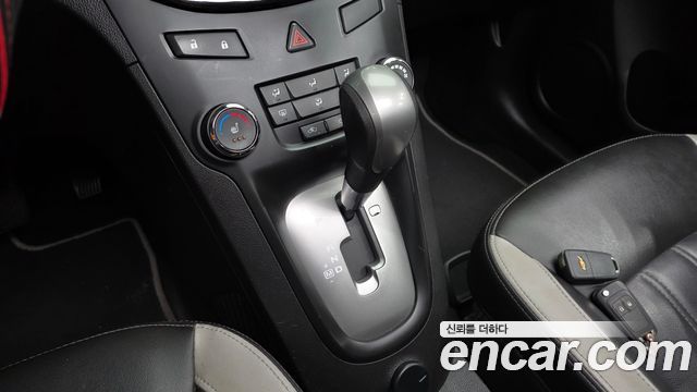 Chevrolet Orlando 1.6 Diesel Perfect Black 2016 — фото 9