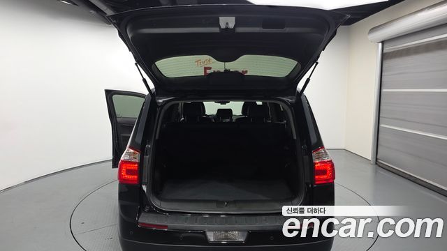 Chevrolet Orlando 1.6 Diesel Perfect Black 2016 — фото 24