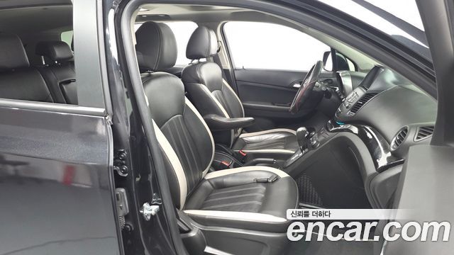 Chevrolet Orlando 1.6 Diesel Perfect Black 2016 — фото 32