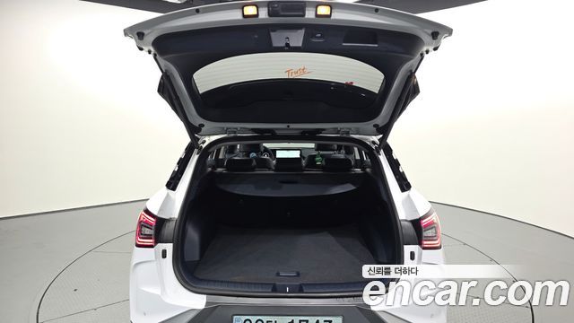 Hyundai Nexo Premium 2023 — фото 20