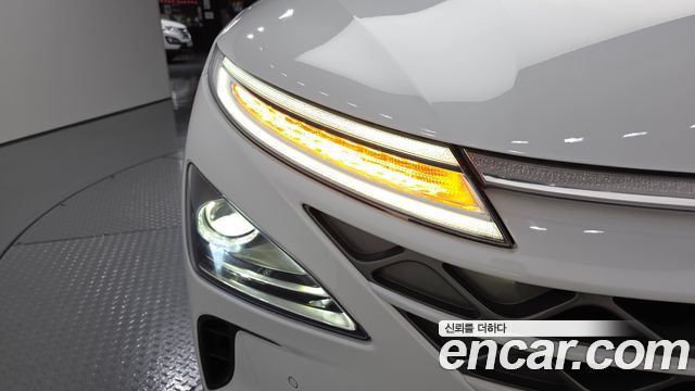 Hyundai Nexo Premium 2023 — фото 22