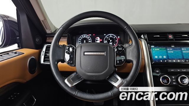 Land Rover Discovery 5 3.0 SD6 HSE Luxury 2020 — фото 13