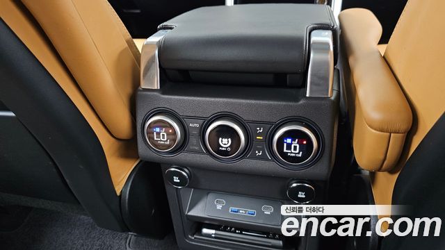 Land Rover Discovery 5 3.0 SD6 HSE Luxury 2020 — фото 19