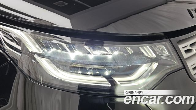 Land Rover Discovery 5 3.0 SD6 HSE Luxury 2020 — фото 22