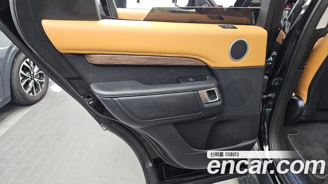 Land Rover Discovery 5 3.0 SD6 HSE Luxury 2020 — фото 25