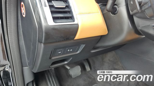 Land Rover Discovery 5 3.0 SD6 HSE Luxury 2020 — фото 30