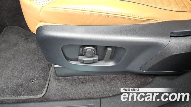 Land Rover Discovery 5 3.0 SD6 HSE Luxury 2020 — фото 31