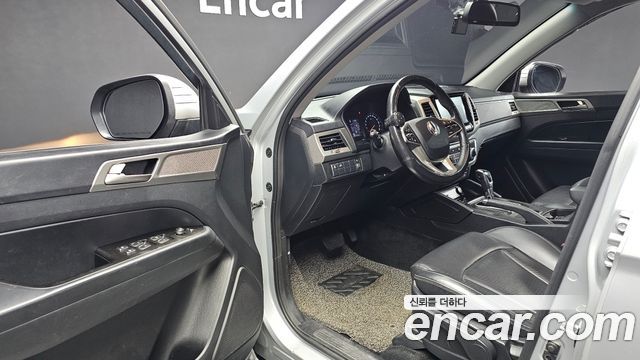 KG Mobility (SsangYong) Rexton Sports Diesel 2.2 2WD Adventure 2018 — фото 10