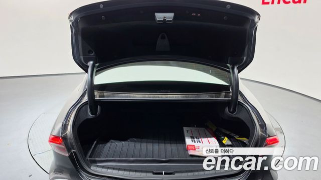 Hyundai Grandeur (IG) 3.0 LPi Exclusive 2020 — фото 20