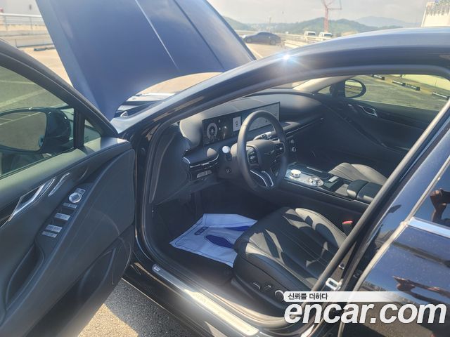 Genesis G80 (RG3) Gasoline 2.5 Turbo 2WD 2026 — фото 7