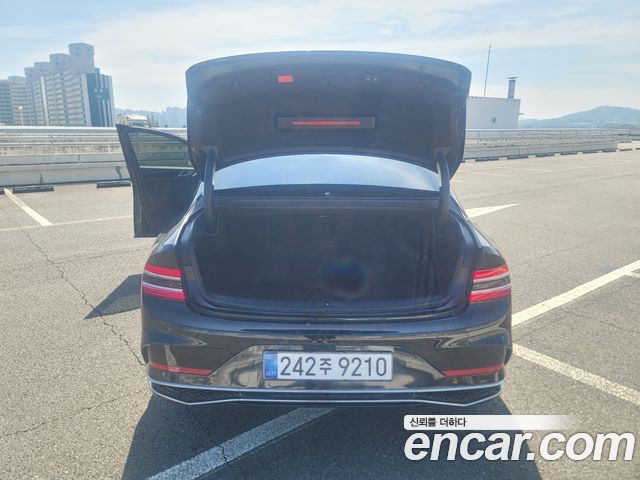 Genesis G80 (RG3) Gasoline 2.5 Turbo 2WD 2026 — фото 18
