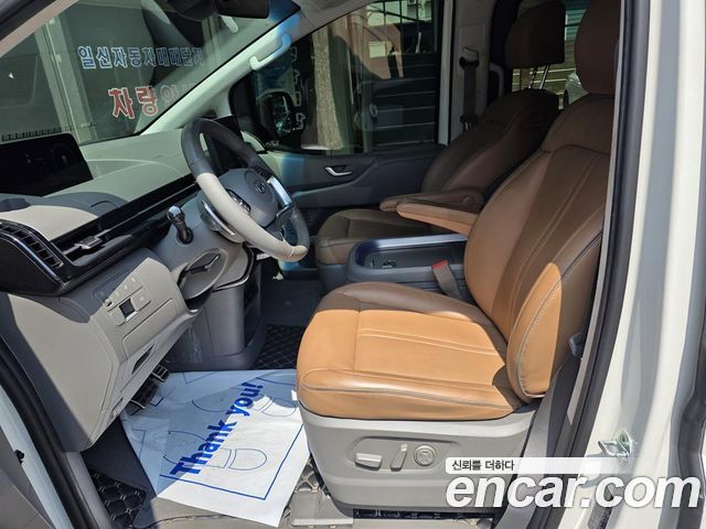 Hyundai Staria Lounge 9-Seater Inspiration 2022 — фото 9