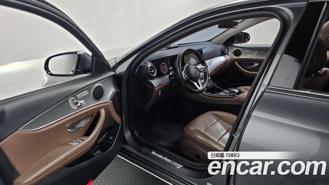 Mercedes-Benz E-Class (W213) E300 Avantgarde 2019 — фото 10