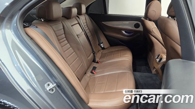 Mercedes-Benz E-Class (W213) E300 Avantgarde 2019 — фото 11