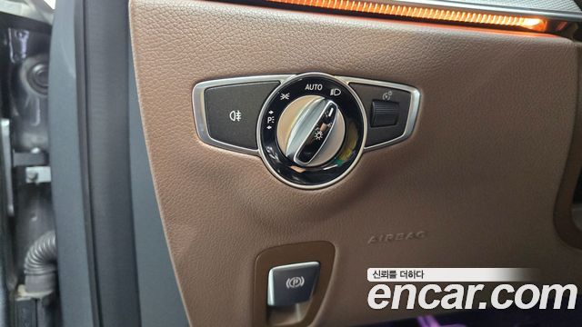 Mercedes-Benz E-Class (W213) E300 Avantgarde 2019 — фото 19