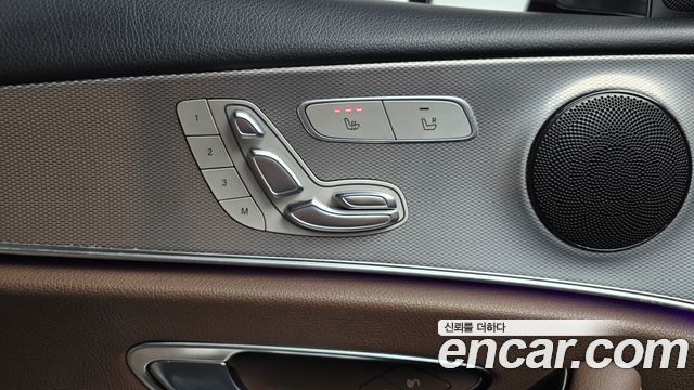 Mercedes-Benz E-Class (W213) E300 Avantgarde 2019 — фото 28