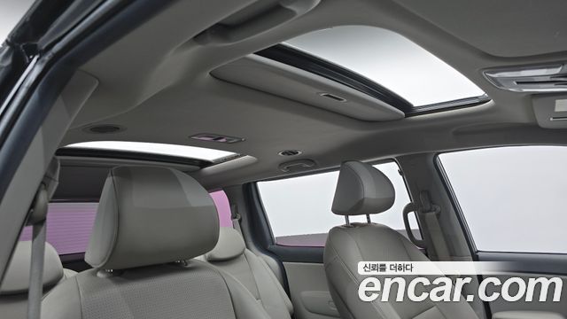 Kia Carnival 9-Seater Luxury 2019 — фото 19