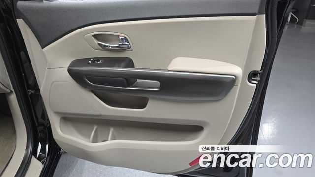 Kia Carnival 9-Seater Luxury 2019 — фото 25
