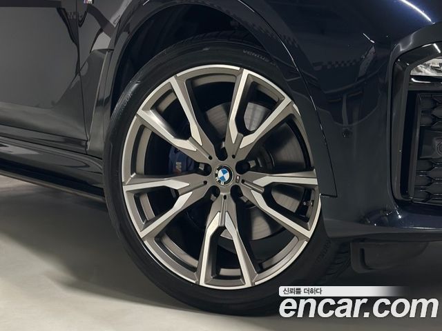 BMW X7 (G07) M50i 6STR 2020 — фото 19