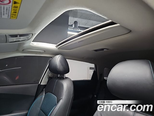 Kia Niro EV Noblesse 2019 — фото 18
