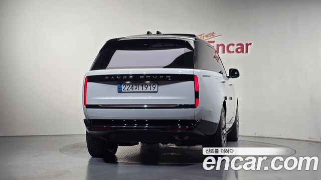 Land Rover Range Rover (V) P550E AB 2025 — фото 4