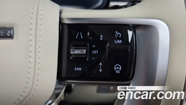Land Rover Range Rover (V) P550E AB 2025 — фото 17