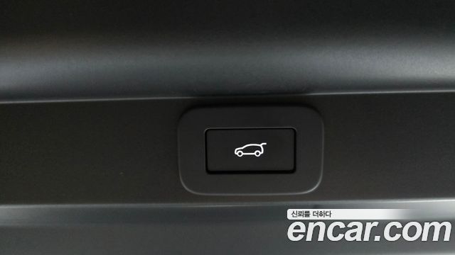 Land Rover Range Rover (V) P550E AB 2025 — фото 34