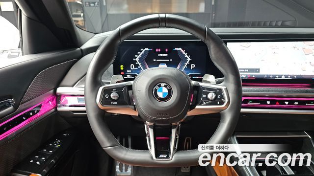 BMW 7 Series (G70) 740i xDrive M Sport 2024 — фото 17