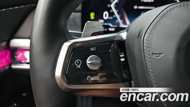BMW 7 Series (G70) 740i xDrive M Sport 2024 — фото 35