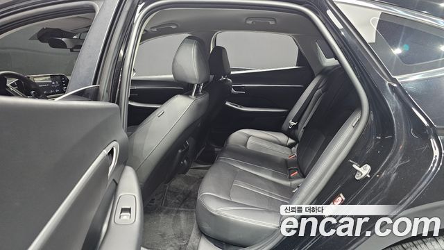 Hyundai Sonata (DN8) 2.0 LPG(rental car) Style 2023 — фото 12