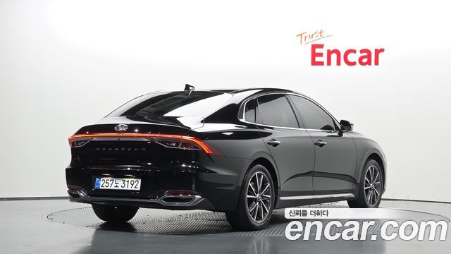 Hyundai Grandeur (IG) 3.0 LPi Rent Car Premium 2022 — фото 2