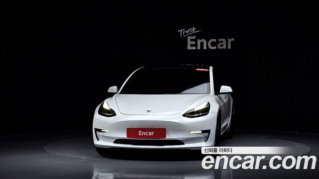 Tesla Model 3 Long Range AWD 2022 — фото 3
