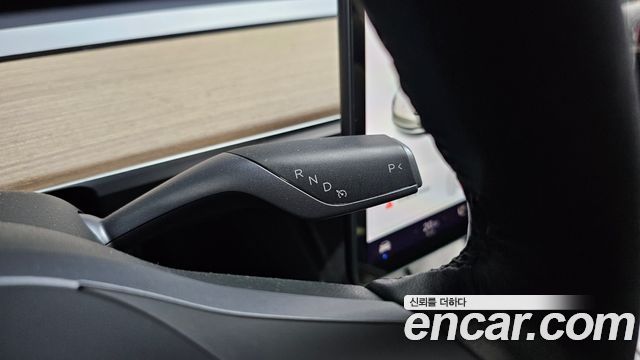 Tesla Model 3 Long Range AWD 2022 — фото 9