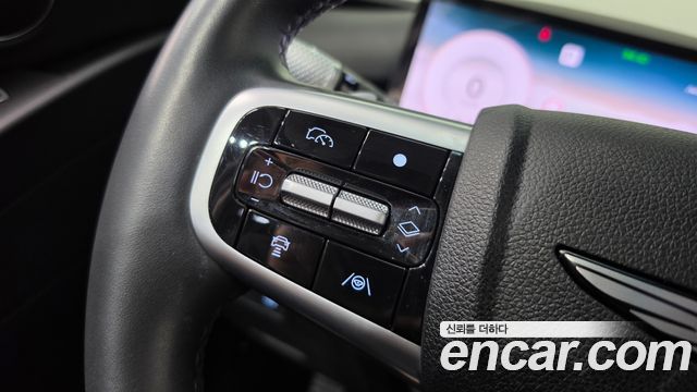 Genesis G80 (RG3) Gasoline 2.5 Turbo AWD 2025 — фото 16