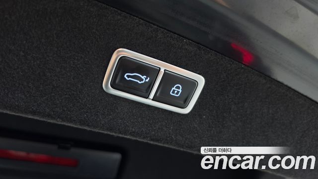 Genesis G80 (RG3) Gasoline 2.5 Turbo AWD 2025 — фото 17