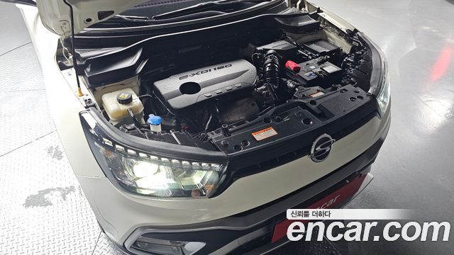 KG Mobility (SsangYong) Tivoli Air Diesel IX 2WD 2016 — фото 6