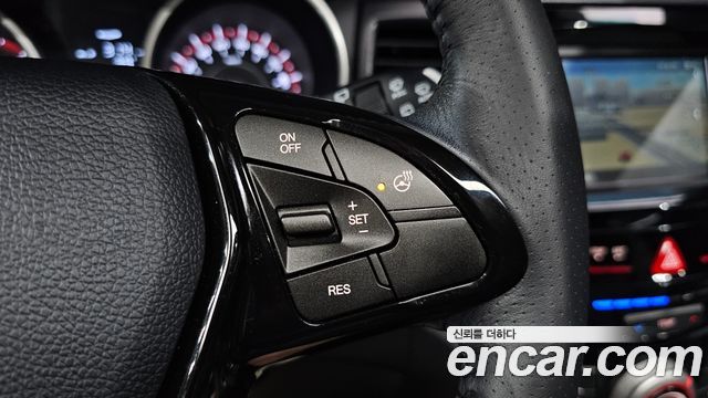 KG Mobility (SsangYong) Tivoli Air Diesel IX 2WD 2016 — фото 17