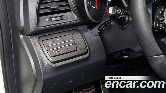KG Mobility (SsangYong) Tivoli Air Diesel IX 2WD 2016 — фото 21