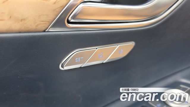 Genesis GV80 2.5T Gasoline AWD 2022 — фото 30