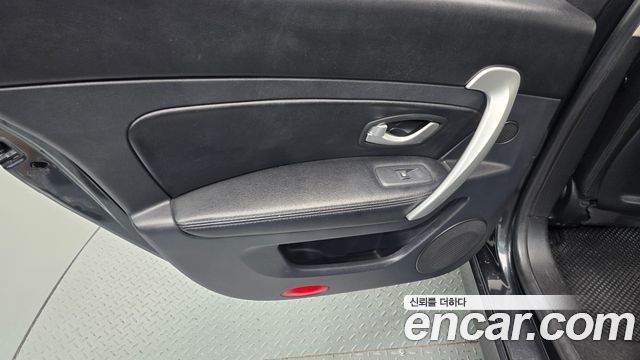 Renault Korea SM5 Platinum SE Standard 2013 — фото 25