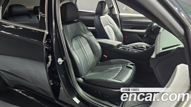 Hyundai Sonata (DN8) 1.6 Turbo Premium Plus 2022 — фото 12