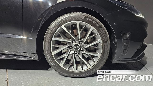 Hyundai Sonata (DN8) 1.6 Turbo Premium Plus 2022 — фото 21