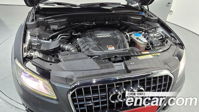 Audi Q5 2.0 TDI Quattro Dynamic 8R 2013 — фото 6