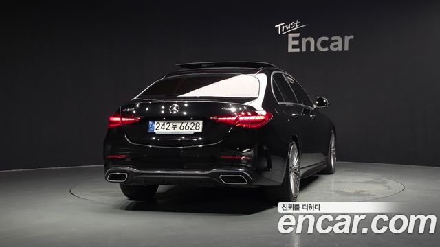 Mercedes-Benz C-Class (W206) C300 4MATIC AMG Line 2023 — фото 4