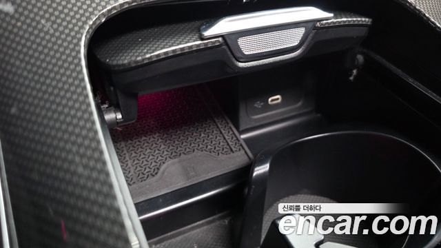 Mercedes-Benz C-Class (W206) C300 4MATIC AMG Line 2023 — фото 32