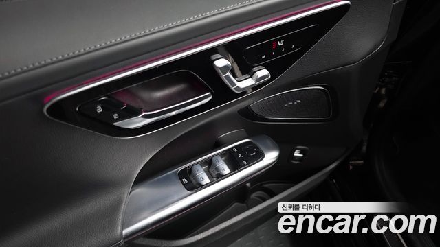 Mercedes-Benz C-Class (W206) C300 4MATIC AMG Line 2023 — фото 36
