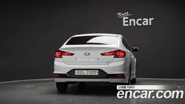 Hyundai Avante (AD) 1.6 Style 2020 — фото 4