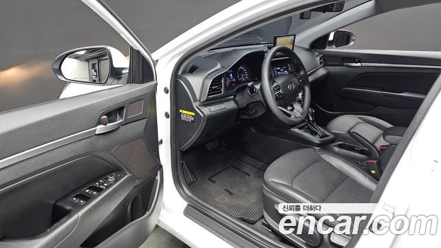 Hyundai Avante (AD) 1.6 Style 2020 — фото 10
