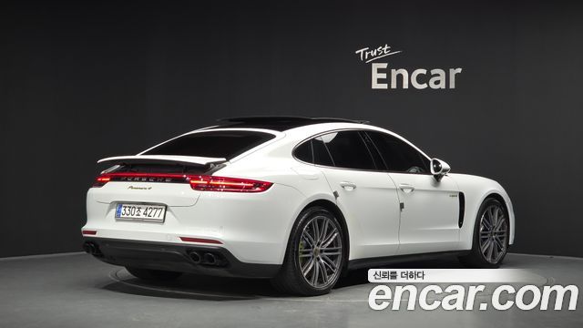 Porsche Panamera (971) 2.9 AWD E-Hybrid 2020 — фото 2