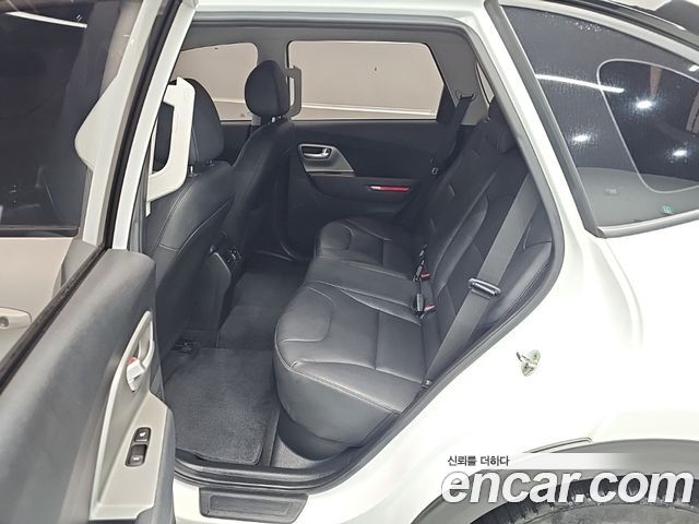 Kia Niro Plus Earth 2023 — фото 16